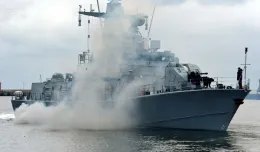 Okręty Marynarki Wojennej ćwiczą na wodach Zatoki Gdańskiej