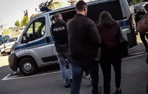 Kuratorium skontrolowało gdańskie gimnazja po brutalnym pobiciu nastolatki. "Powstrzymajmy falę hejtu"