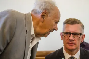 Były pracownik Stoczni Gdańskiej pozwał Lecha Wałęsę