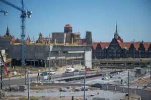 Korki wokół Forum Gdańsk potrwają  co najmniej do jesieni