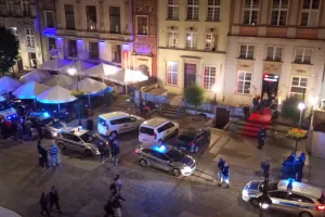 Psychotropy w drinkach i 22 osoby zatrzymane w nocnej akcji policji