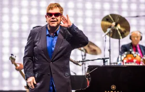 Elton John zagrał z przesłaniem