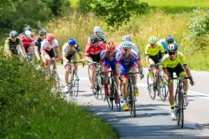 400 kolarzy wystartowało w Cyklo Strzepcz