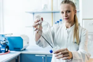 Badacze z Gdyni na tropie przeciwnowotworowych właściwości roślin