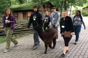 Studenci z USA uczyli się pracy biologa w gdańskim zoo