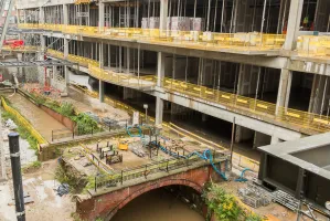 Forum Gdańsk rośnie i budzi emocje