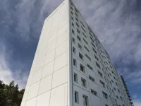 Gdynia: pomalowali blok na biało, mieszkańcy zachwyceni