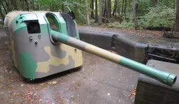 Baterie armat w Redłowie odrestaurowane