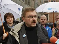 Piotr Dwojacki zostanie patronem tramwaju?