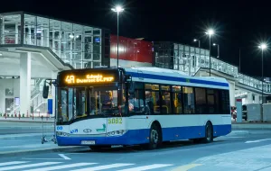 Gdynia likwiduje autobus na lotnisko w Rębiechowie