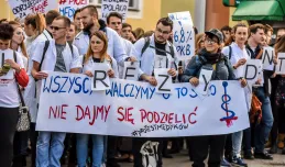 Rezydenci wypowiadają umowy, protest twa. Nie będzie lekarzy na dyżury po nowym roku?