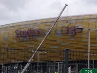 Stadion w Letnicy: logo znika tylko na chwilę