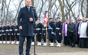 Prezydent Duda w Trójmieście: pogrzeb komandorów w Gdyni, odsłonięcie ołtarza w Gdańsku