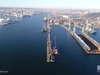 Wzrost przeładunków w Porcie Gdynia. Więcej węgla, ropy i nowa obrotnica