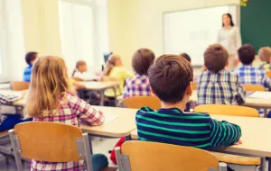 Wyłudzenia i fałszowanie dokumentów w gdańskich szkołach. Sprawę badają śledczy