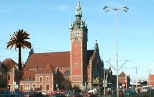 Palma z Warszawy w centrum Gdańska