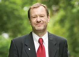 Wojciech Fułek wraca do pracy w Hestii