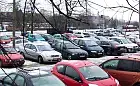 Kłopot z parkowaniem przy urzędach