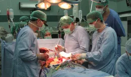 Najwięcej przeszczepów nerek w Polsce. UCK podsumowało rok w transplantologii