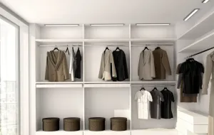 Aranżacja garderoby. Jak urządzić piękną i funkcjonalną przestrzeń?