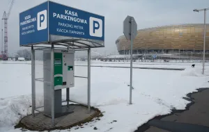 Stadion w Letnicy zmienia system parkowania