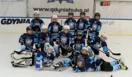 Gdyńskie Niedźwiadki mistrzami Pomorza w dziecięcym hokeju na lodzie