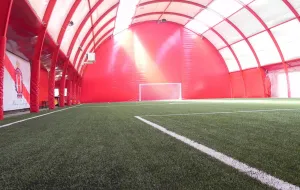 Gdańskie kluby niechętne wobec piłkarskiego kompleksu w Letnicy. W weekend grają niższe ligi