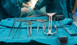 Sukces kardiochirurgów z UCK. Pionierska operacja serca kobiety w ciąży