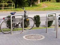 Oceniamy parkingi rowerowe przy centrach handlowych w Gdańsku