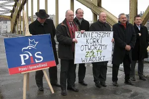 Radni PiS: otwórzmy żółty wiadukt. Miasto: szykujemy inwestycję