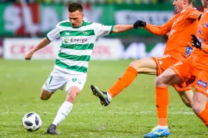 Lechia Gdańsk przed starciem dwóch światów. Karol Piątek ostrzega: Nie lekceważcie Termaliki