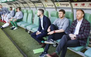 Piłkarze Lechii Gdańsk na urlopach do 12 czerwca. Mają trenować, jeśli chcą utrzymać kontrakty