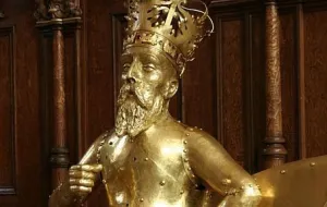 Co się dzieje z rzeźbą króla Zygmunta Augusta?