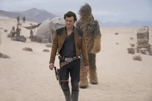 Solowe początki. Recenzja filmu "Han Solo: Gwiezdne wojny - historie"