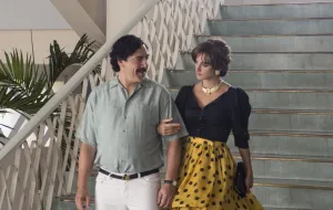 Miłość w kolorze kokainy. Recenzja filmu "Kochając Pabla, nienawidząc Escobara"