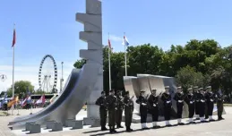 Odsłonięcie pomnika Polski Morskiej i parada z okazji święta Marynarki Wojennej