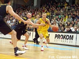 Koszykówka na lodzie