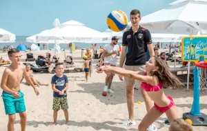 Trefl Gdańsk i Giba promowali siatkówkę na plaży