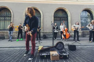 Z ulicy na europejskie festiwale. Rozmowa z Kraków Street Band