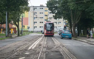 Wakacyjny tramwaj nie kursuje przez remont, którego nie ma