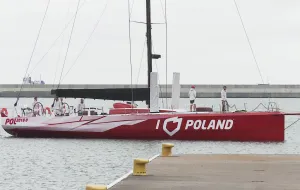 Jacht regatowy "I love Poland" zacumował w Gdyni