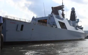 Gdynia: Brytyjski niszczyciel zaprasza na pokład