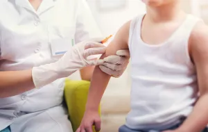 Dziecko z odrą w gdańskim szpitalu. Sanepid apeluje o szczepienia