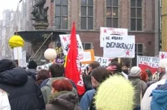 Policja broniła uczestników Marszu Równości
