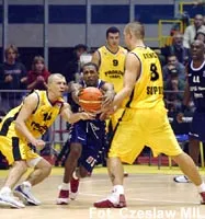 Benneton, Efes i AEK rywalami Prokom Trefl