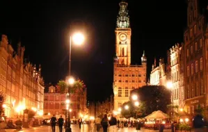 Władze Gdańska zgaszą światła, Gdyni i Sopotu - nie