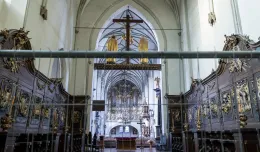 Sklepienia i filary w kościele św. Mikołaja przestały się ruszać