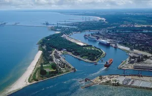 Polskie porty odbiły się od dna