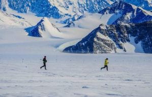 Piotr Suchenia wygrał maraton na Antarktydzie. Historyczny wyczyn biegacza
