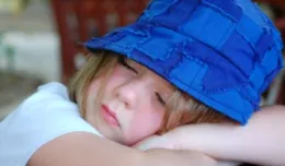 Zaburzenia snu to problem dziecka i rodziny